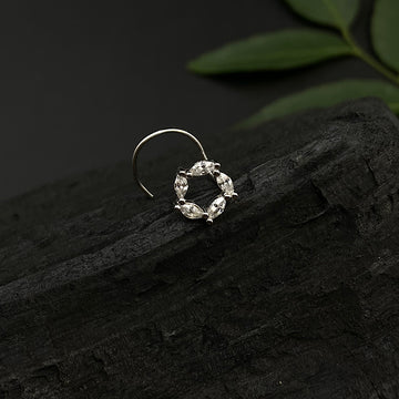 Zircon Swirl Nose Pin